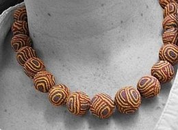 Náhrdelník z kolekce Babiččin svetr