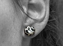 Náušnice pecky z kolekce BlackAndWhite