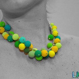 Náhrdelník Bambulky z kolekce Colors