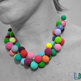 Náhrdelník Bambulky z kolekce Colors